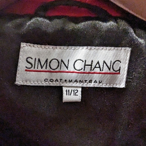 Red wool peacoat by designer Simon Chang. Size 11/12/L - Picture 9 of 12